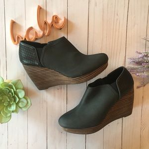 dr scholl's harlow wedge